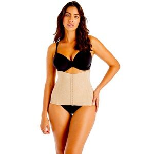 Maidenform® Firm Control Shapewear
Instant Slimmer Waist Nipper Size 2X